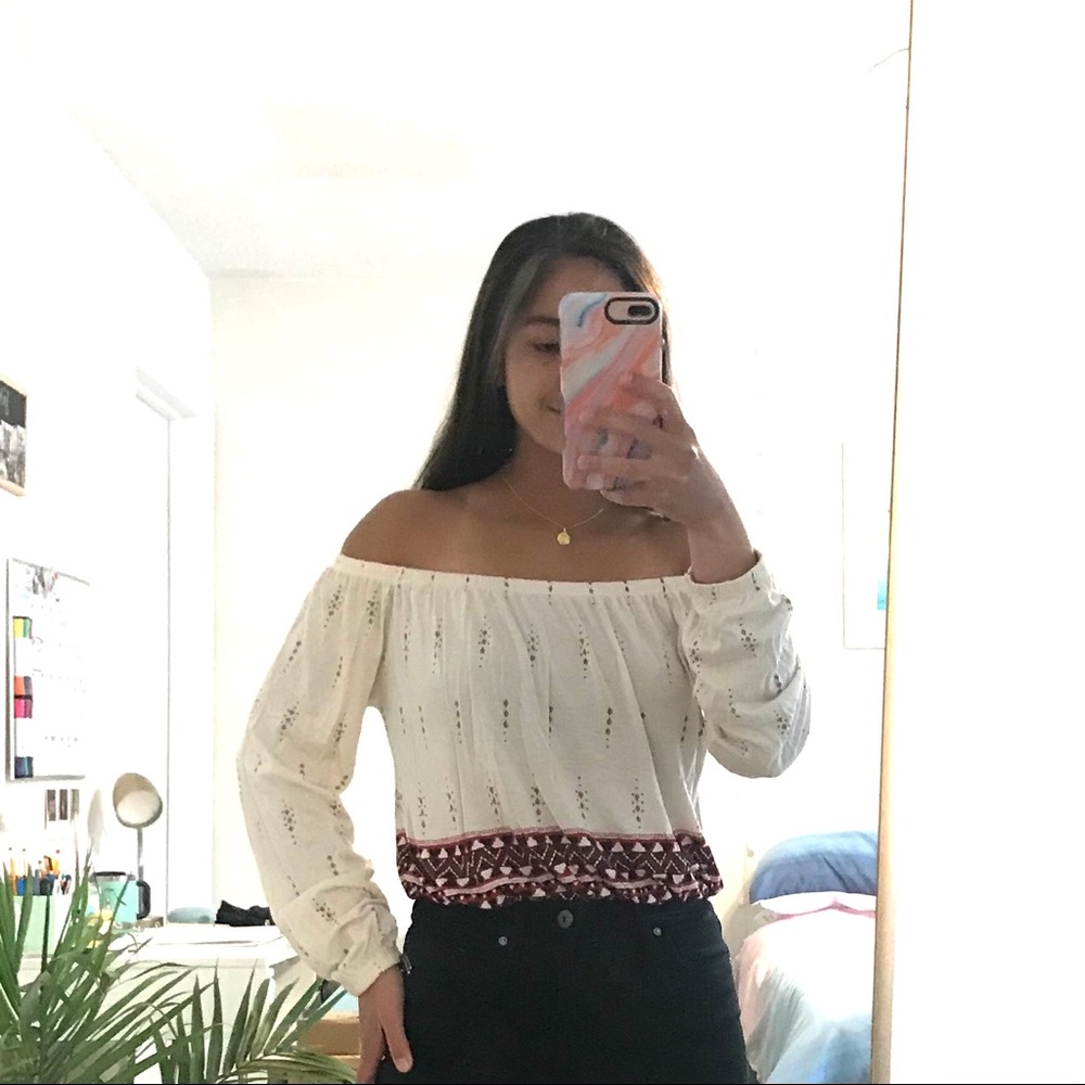 H&M long sleeved off shoulder top